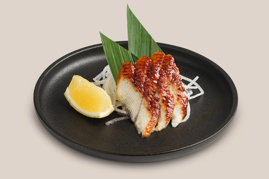 Сашими Угорь