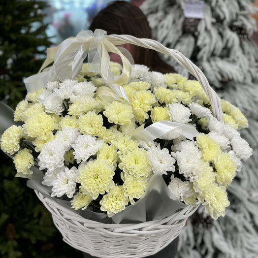 Корзина с цветами для Мамы