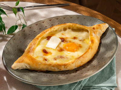 Хачапури по-аджарски