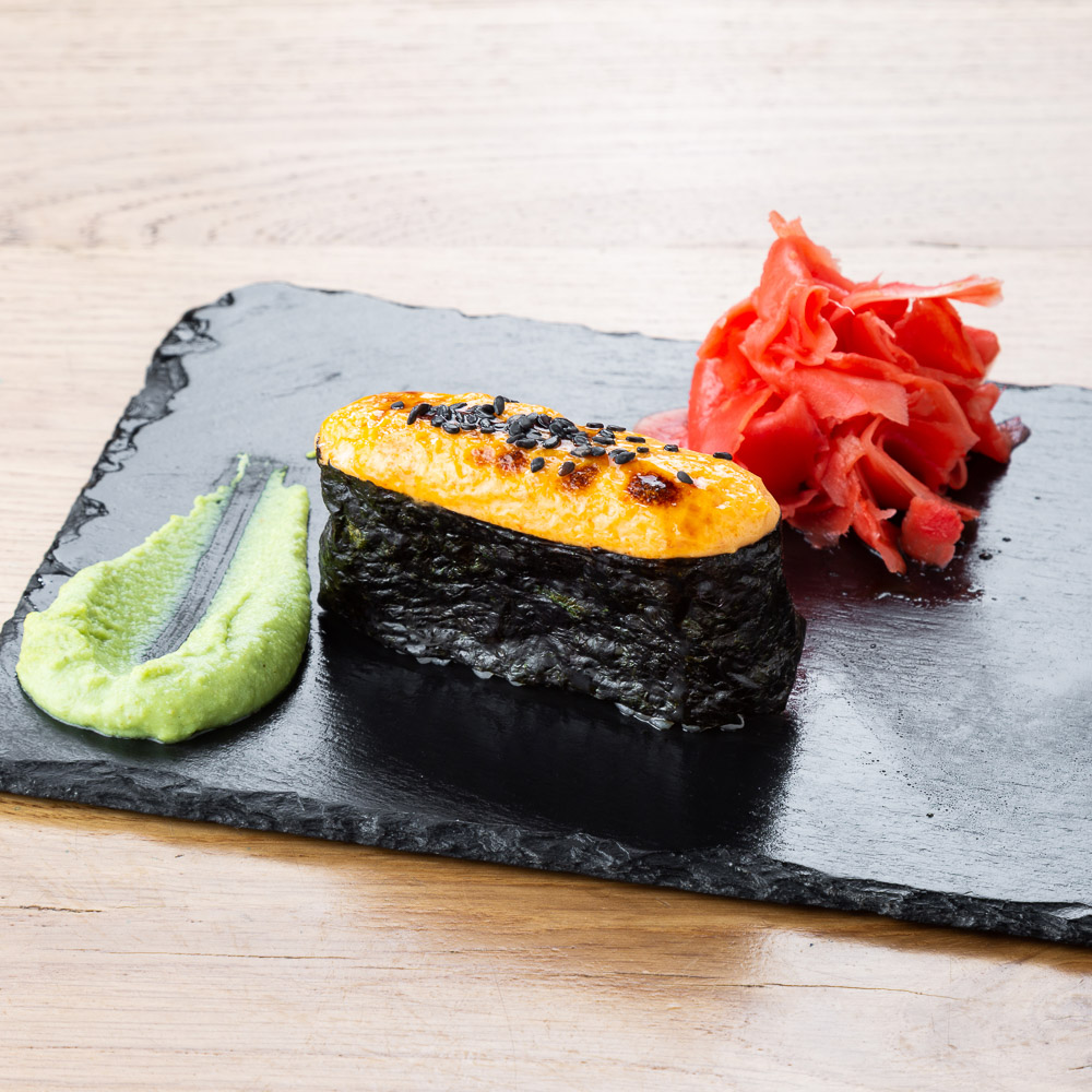 Запеченный лосось (яки соус)