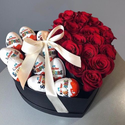 Цветы в коробке Kinder Love Naomi