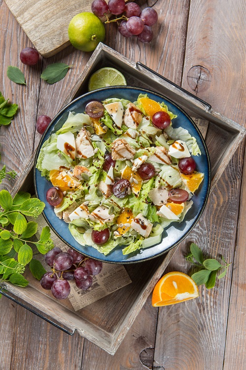 Салат с апельсином и курочкой