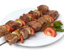 Шашлык из cвинoй мякоти 500гр