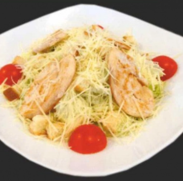 Салат Цезарь с курицей