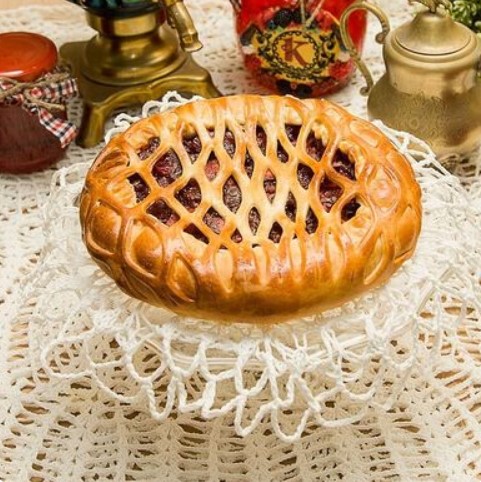 Пирог с клубникой 30см