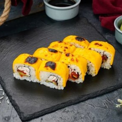 Ролл Пицца чеддер со снежным крабом