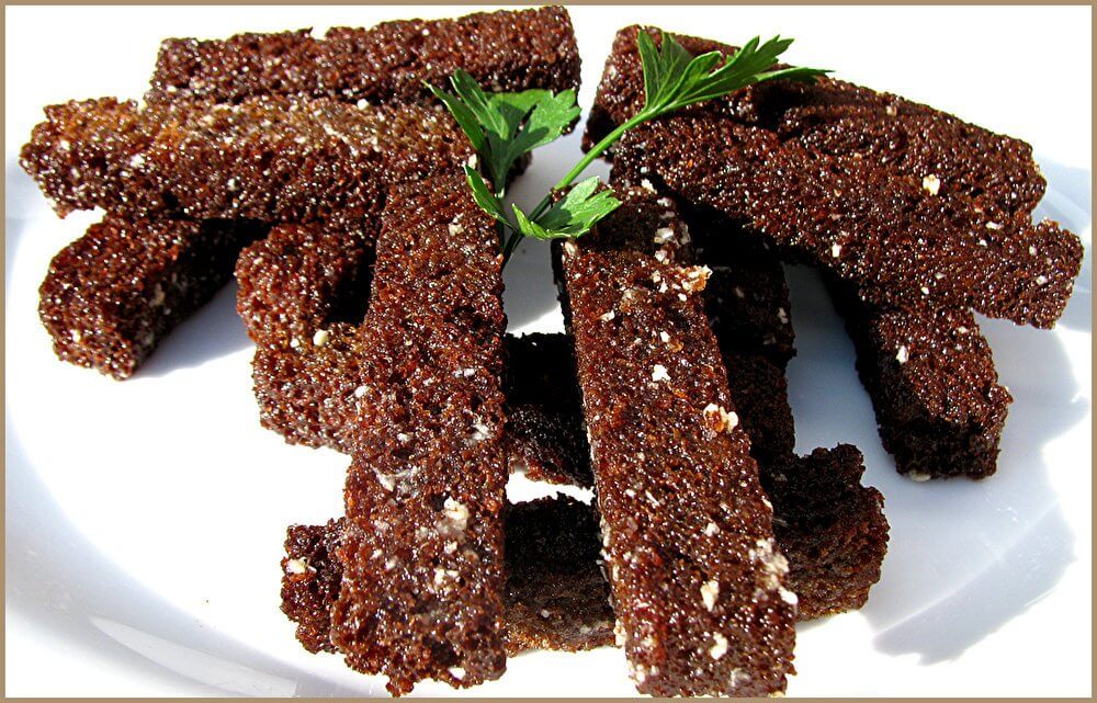 Гренки чесночные