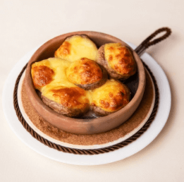Жареные шляпки шампиньонов с сыром