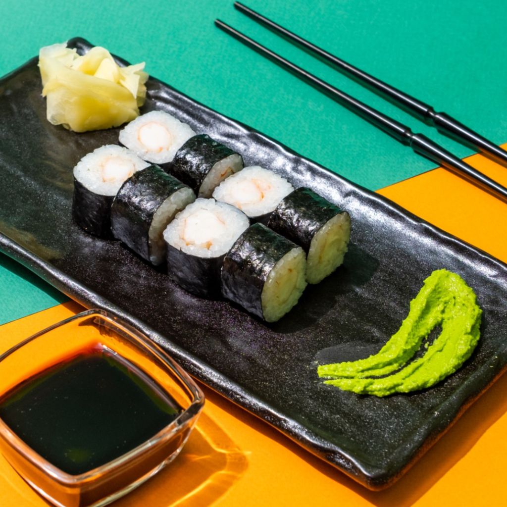 Маки с креветкой