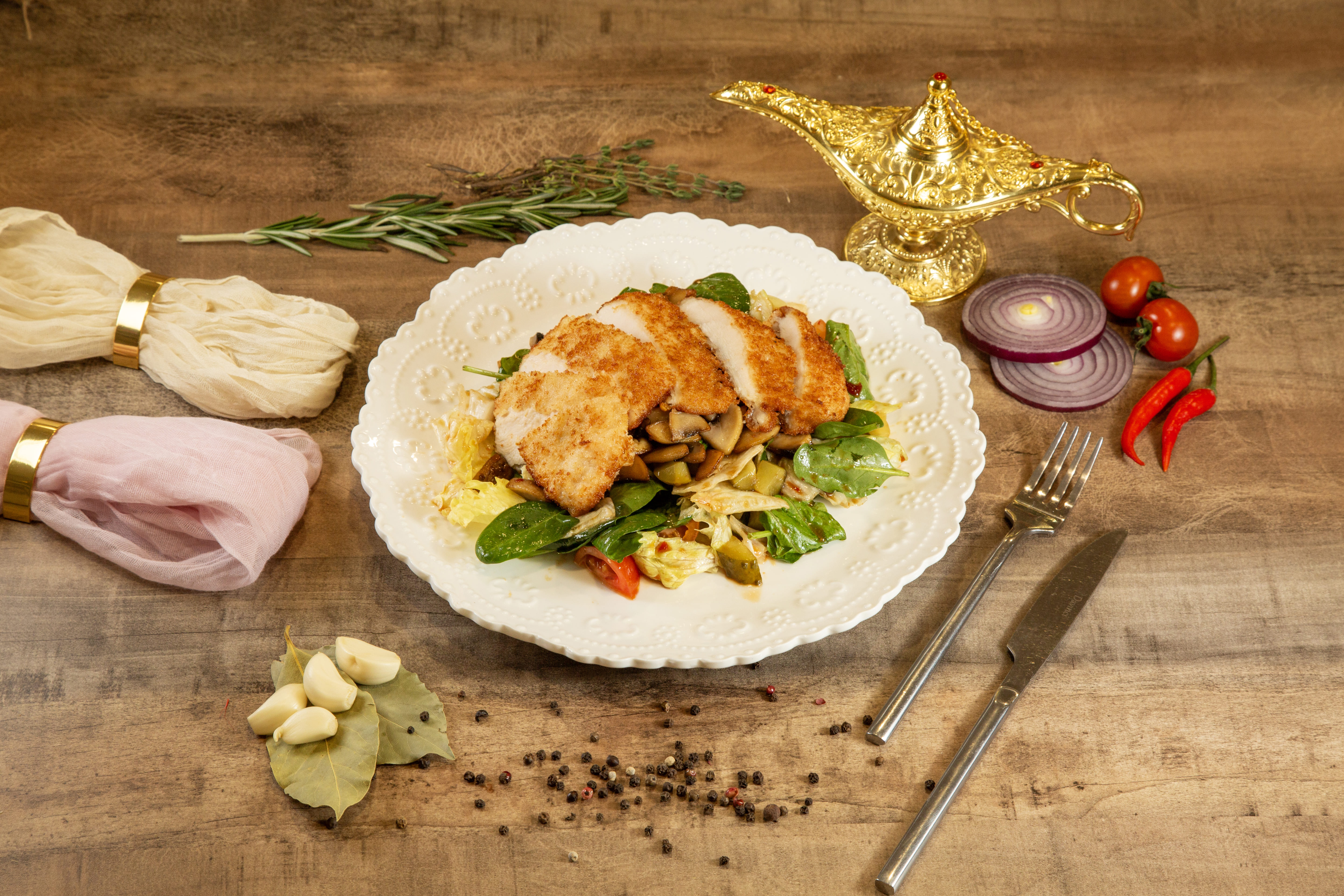 Салат с овощами гриль