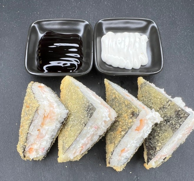 Сэндвич с креветкой и крем крабом