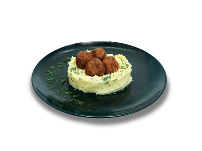 Куриные фрикадельки с картофельным пюре