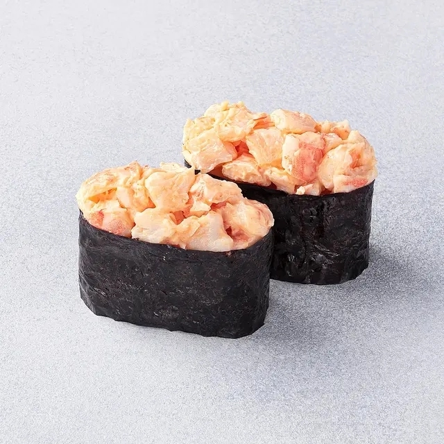 Гункан с лососем(2шт)