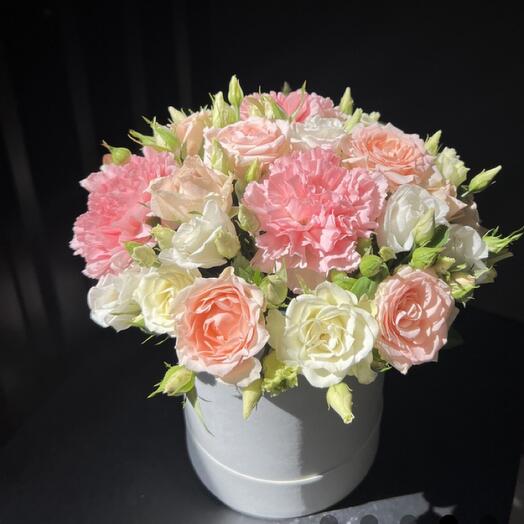 Цветы в коробке (размер S)