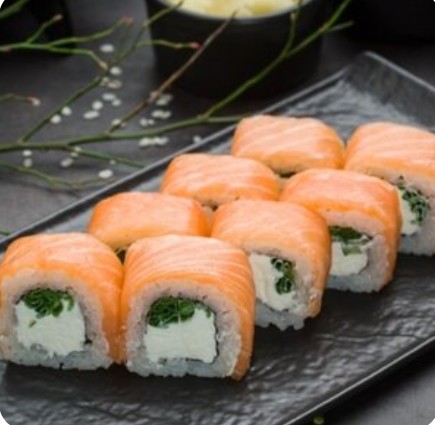 Ролл Филадельфия с зеленым луком