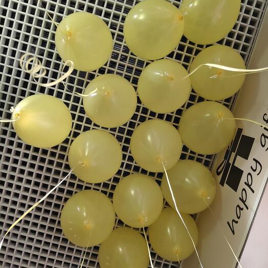 Воздушные шары в потолок - "Желтый"