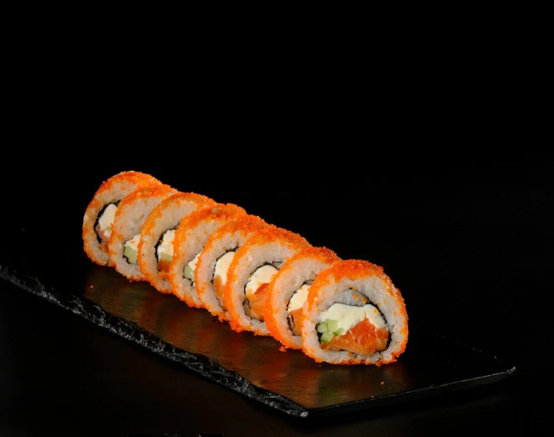 Калифорния с лососем 270г