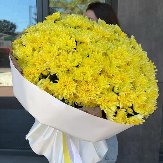 Хризантемы желтые яркие букет гигант