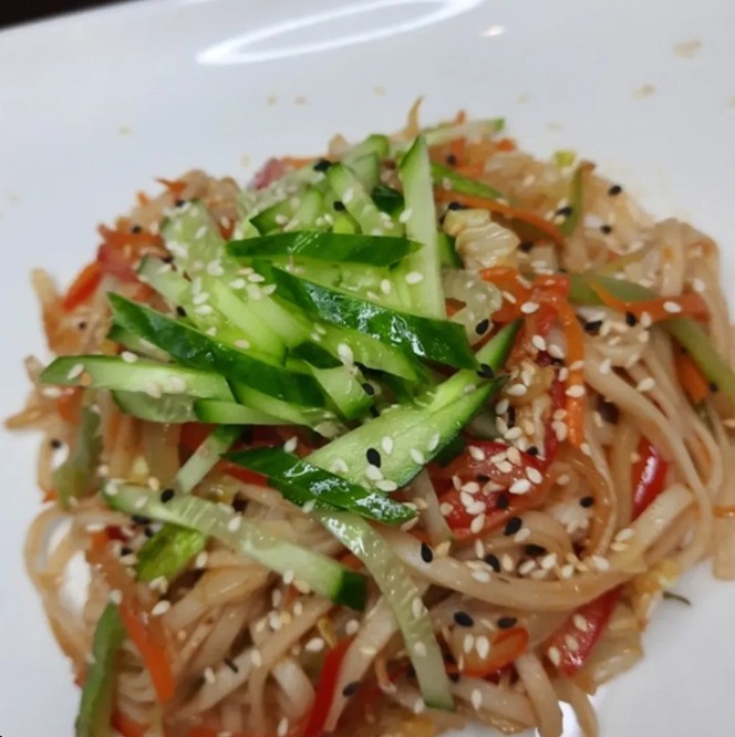 WOK с курочкой детский