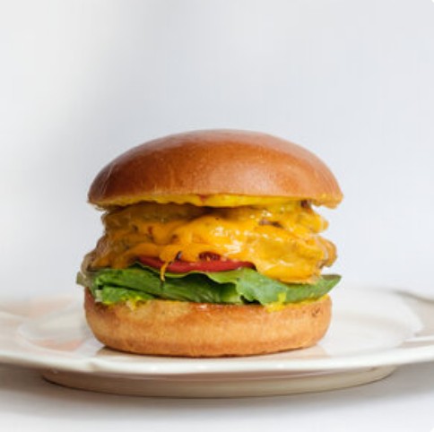 Фирменный бургер Antonio из мраморной говядины