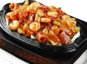 Морепродукты на сковороде
