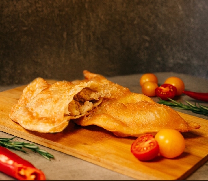 Чебурек с курицей