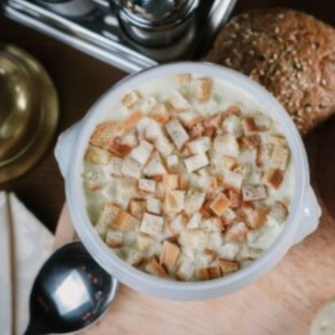 Суп-пюре из картофеля с гренками