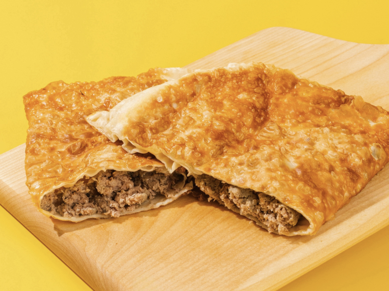 Чебурек с говядиной и свининой