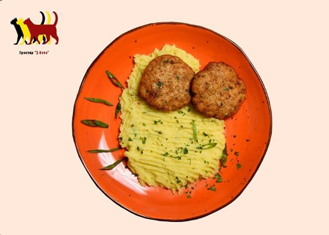 Котлетки из курицы с гарниром на выбор