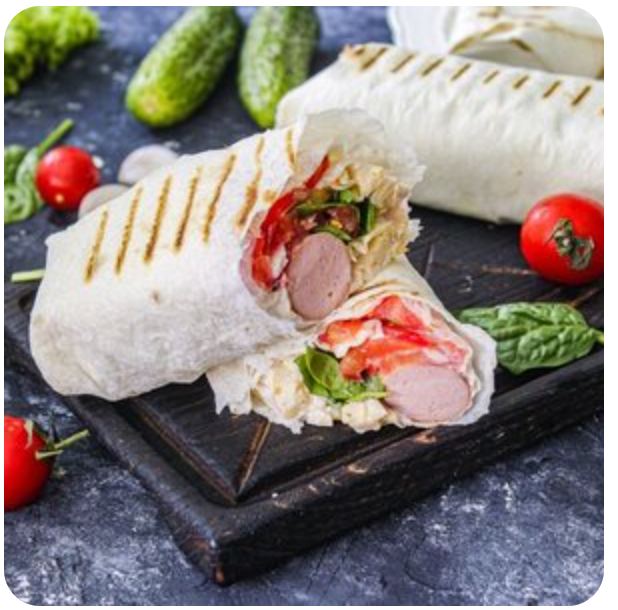 Двойная сосиска в лаваше острая