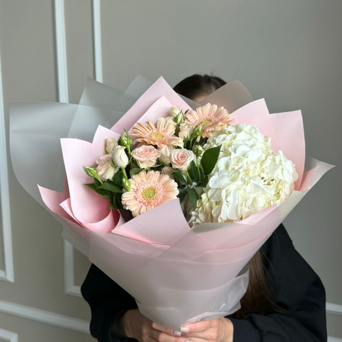 Авторский букет (предзаказ) 686