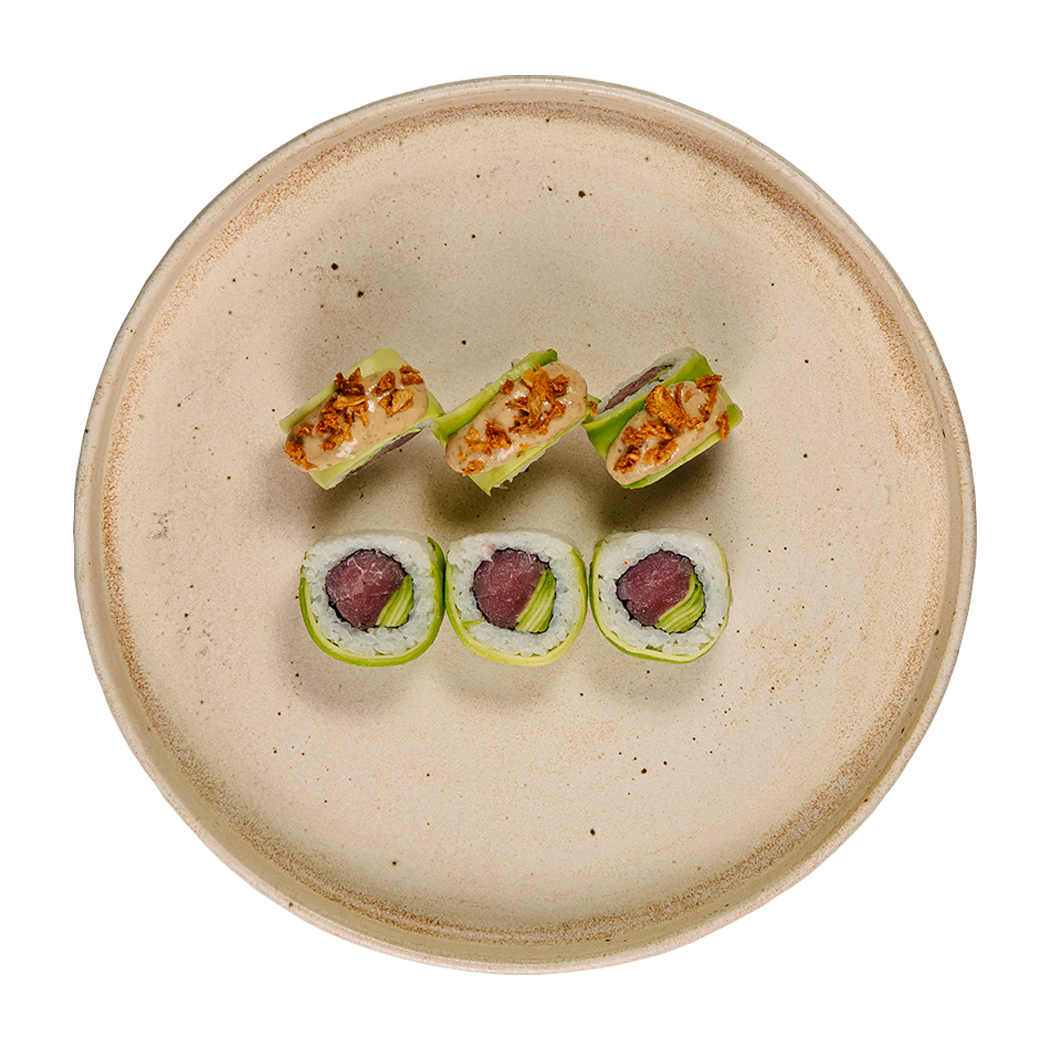 Ролл с авокадо, тунцом и трюфелем