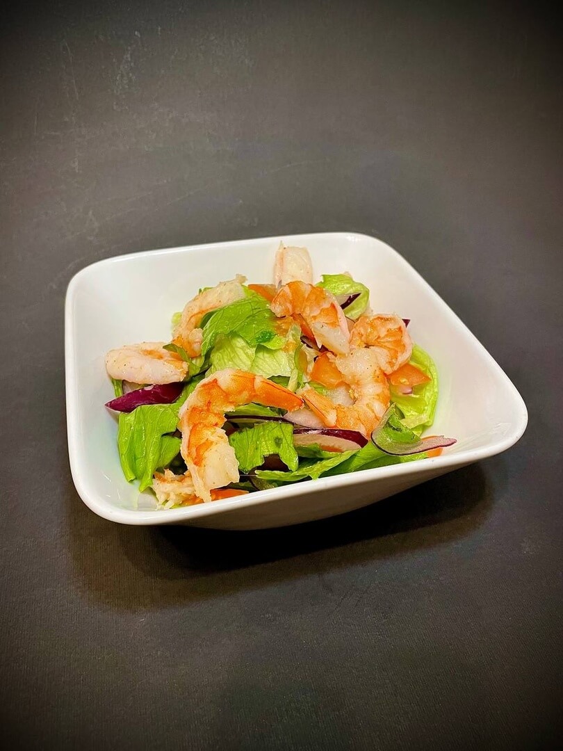 Салат с креветками