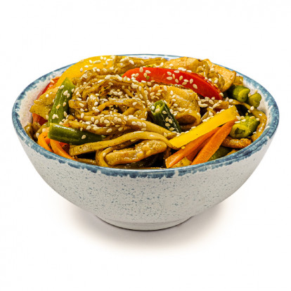 Удон с курицей в соусе терияки