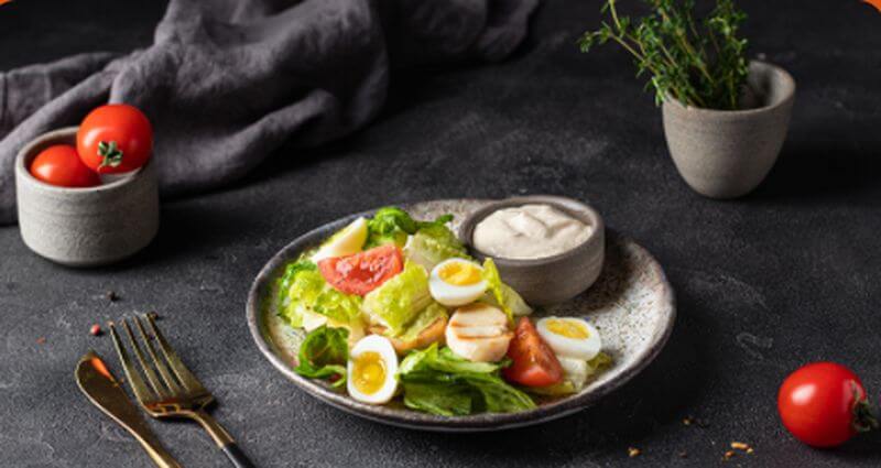 Романо с курин.грудкой и соусом из тунца