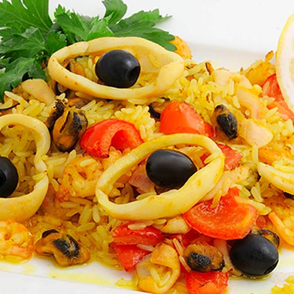 Паэлья с морепродуктами