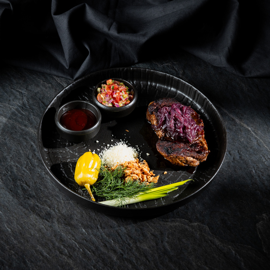 Стейк из свиной шеи