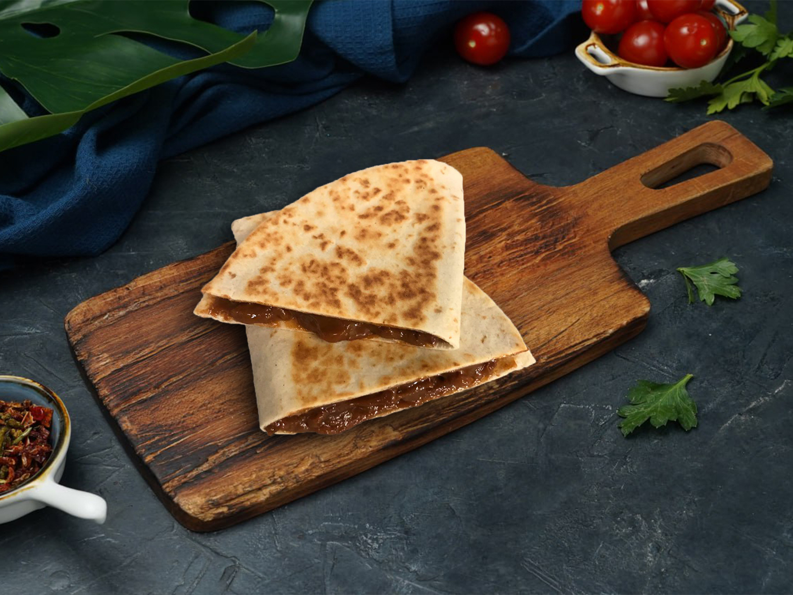 Мини-кесадилья с варёной сгущенкой