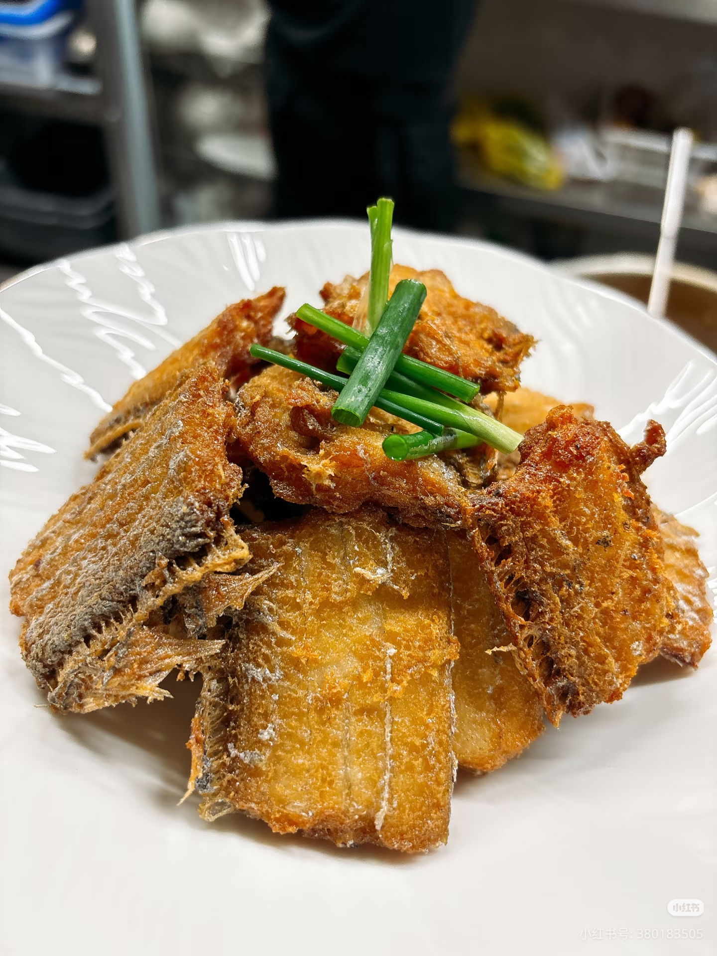 H-16 干炸带鱼 Жареная Ленточная рыба Риббон (500 гр)