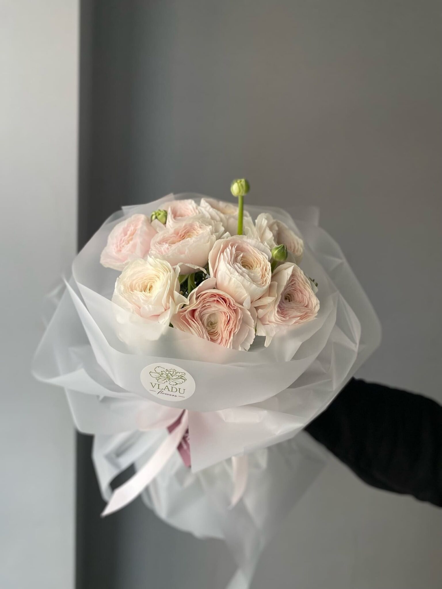 Букет из ранункулюсов