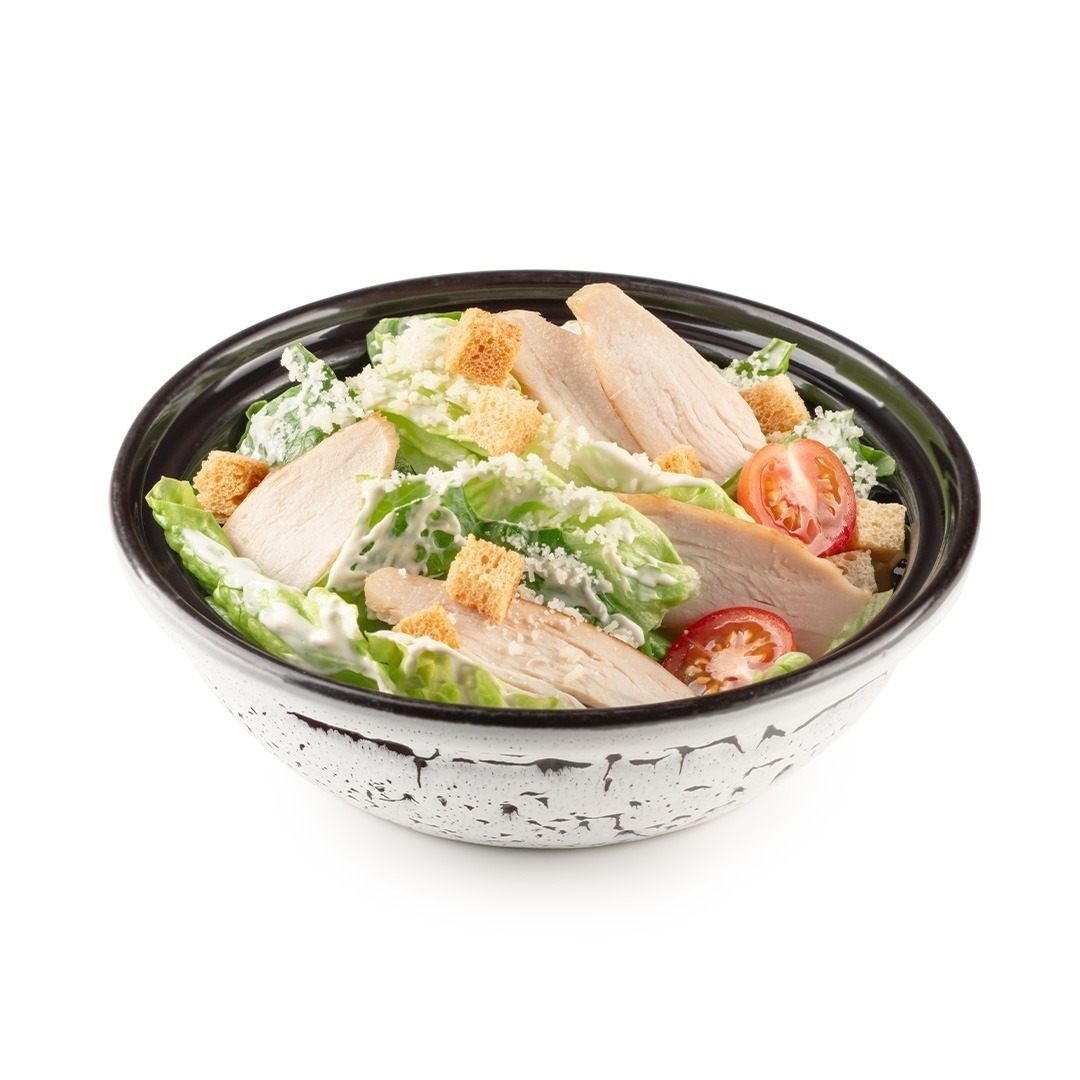 Салат Цезарь с курицей