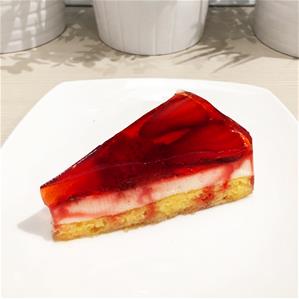 Клубнично-творожный кусок