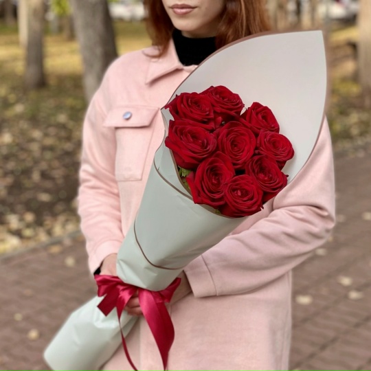 9 Красных роз 60сМ