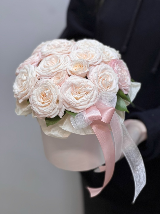 Коробочка с розами Бомбастик