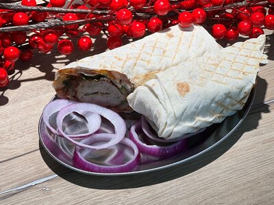 Куриный люля-кебаб в лаваше