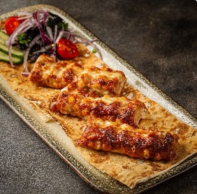 Кебаб из курицы с сыром / Chicken kebab with cheese