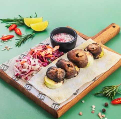 Шашлык из шампиньонов и цукини
