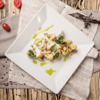 Брокколи в сливках с сыром