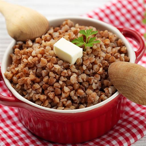 Отварная гречка с маслом