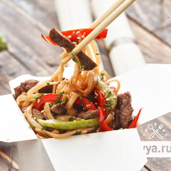 Wok-лапша с говядиной